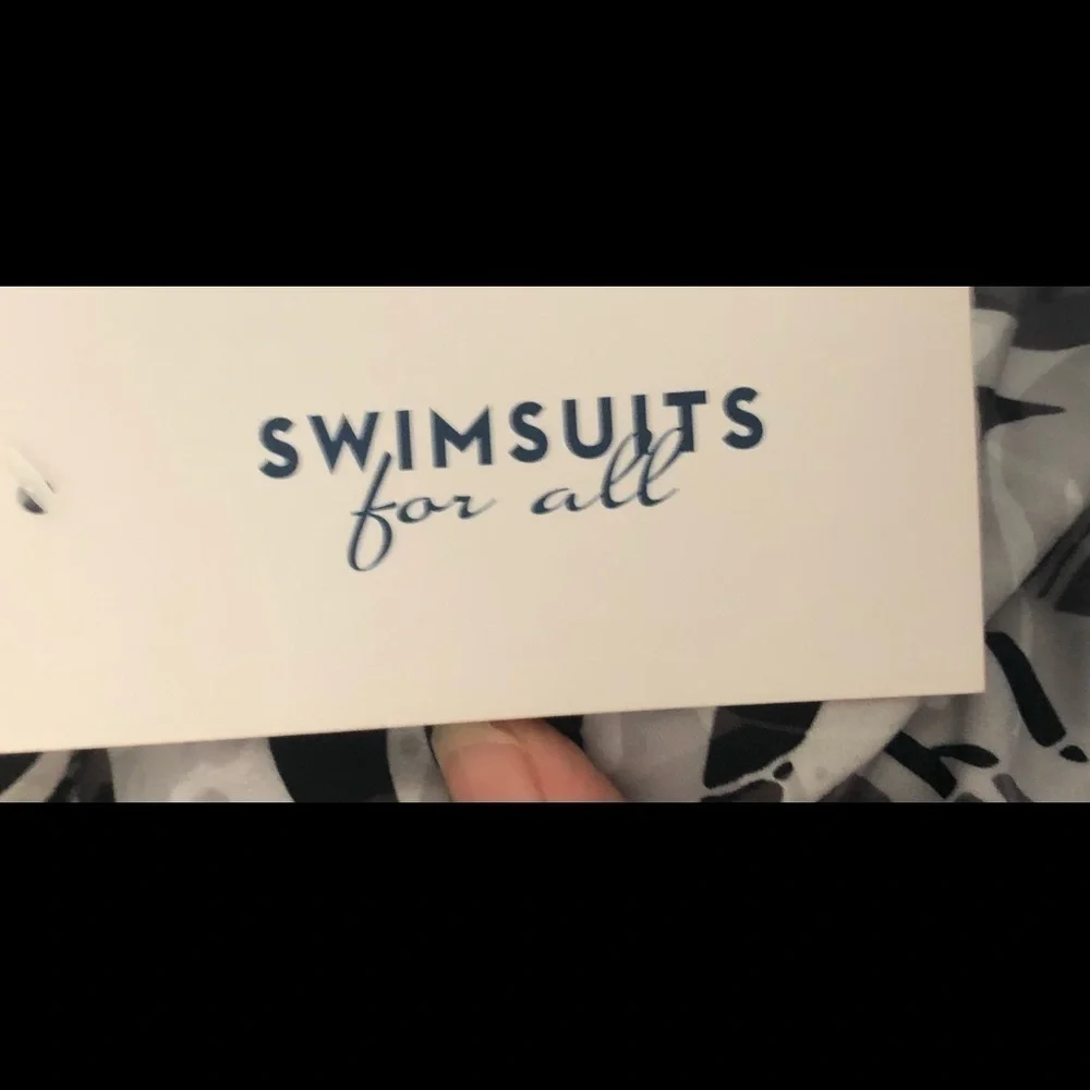 Swimsuits For All Ruched High Waisted Swim Bottom Size 20 Gray Black Print